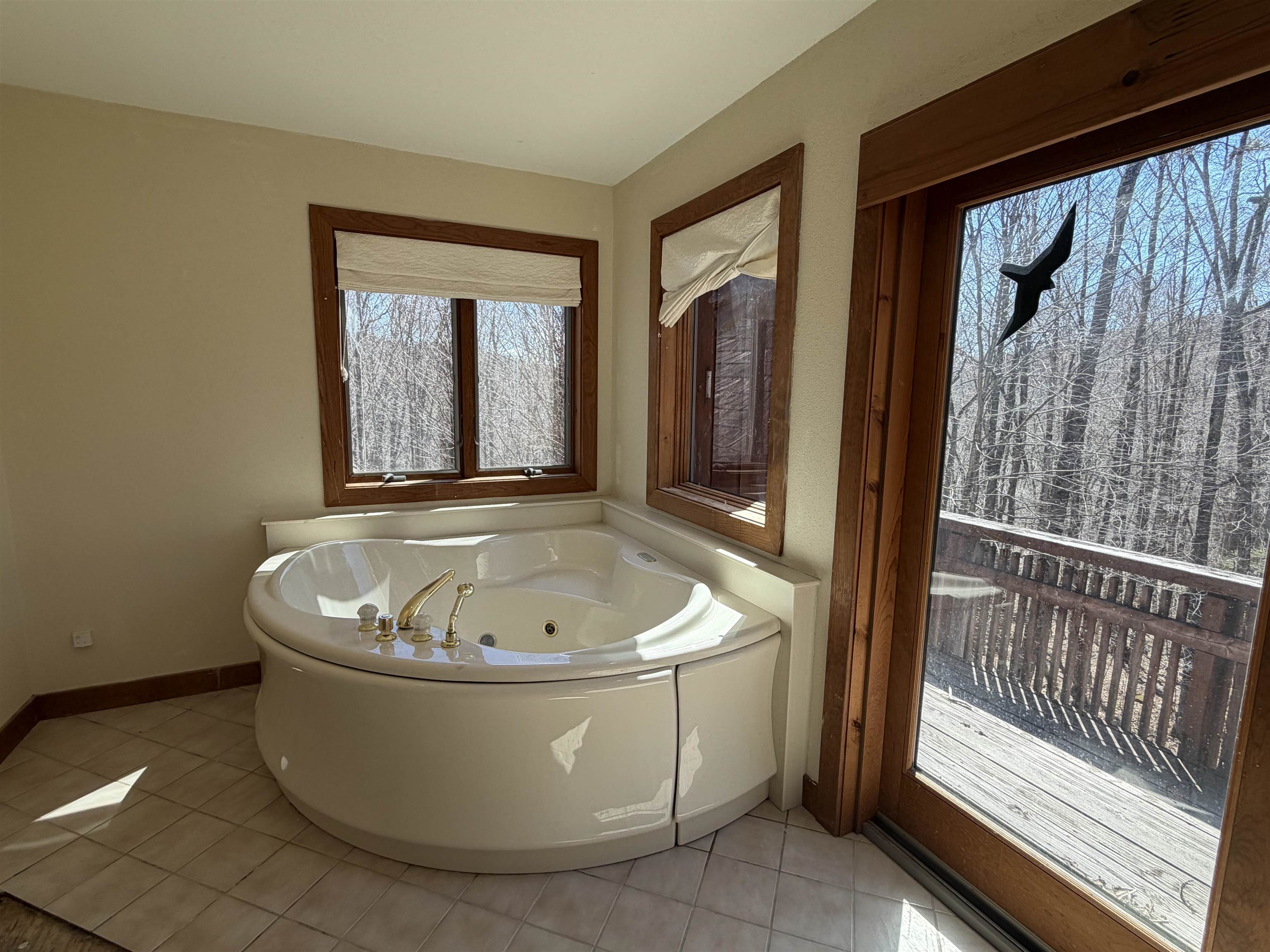 583 Hawk Spur Road Plymouth, VT 05056 - Photo 14 of 38