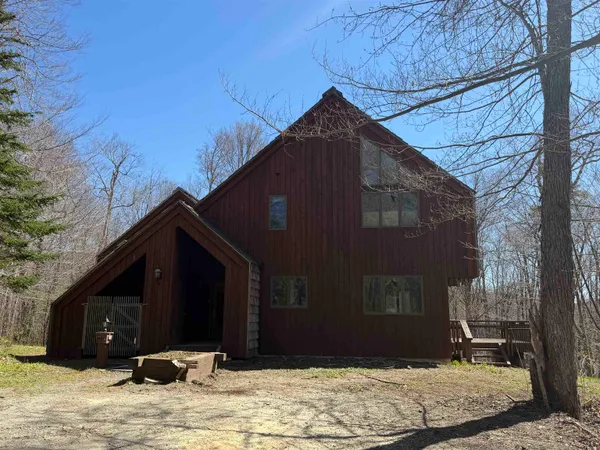 $599,000 | 583 Hawk Spur Road, Plymouth, VT 05056