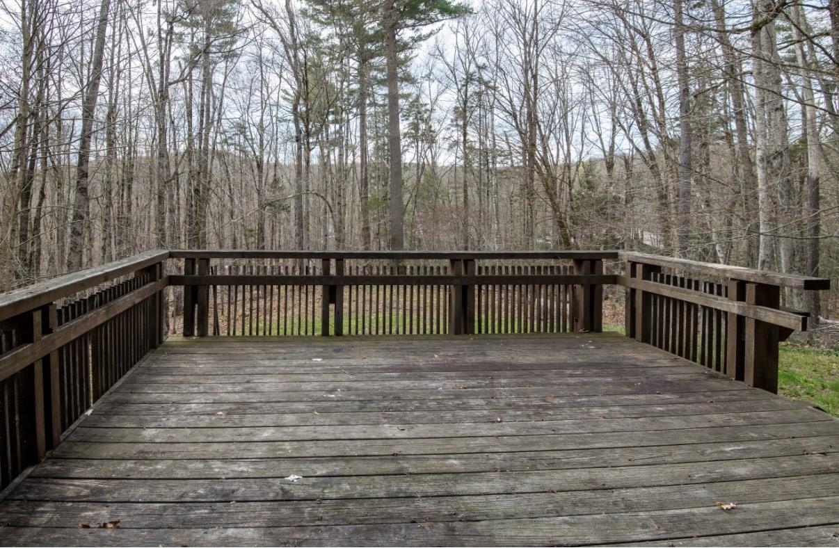 583 Hawk Spur Road Plymouth, VT 05056 - Photo 4 of 52