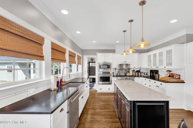 $799,000 | 406 Carmen Avenue, Jacksonville, NC 28540