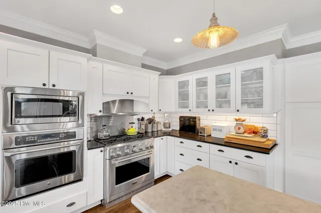 $799,000 | 406 Carmen Avenue, Jacksonville, NC 28540