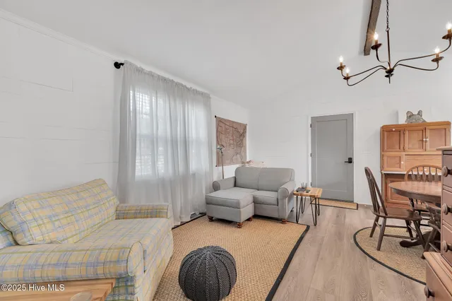 $799,000 | 406 Carmen Avenue, Jacksonville, NC 28540