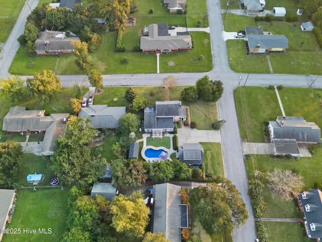 $799,000 | 406 Carmen Avenue, Jacksonville, NC 28540