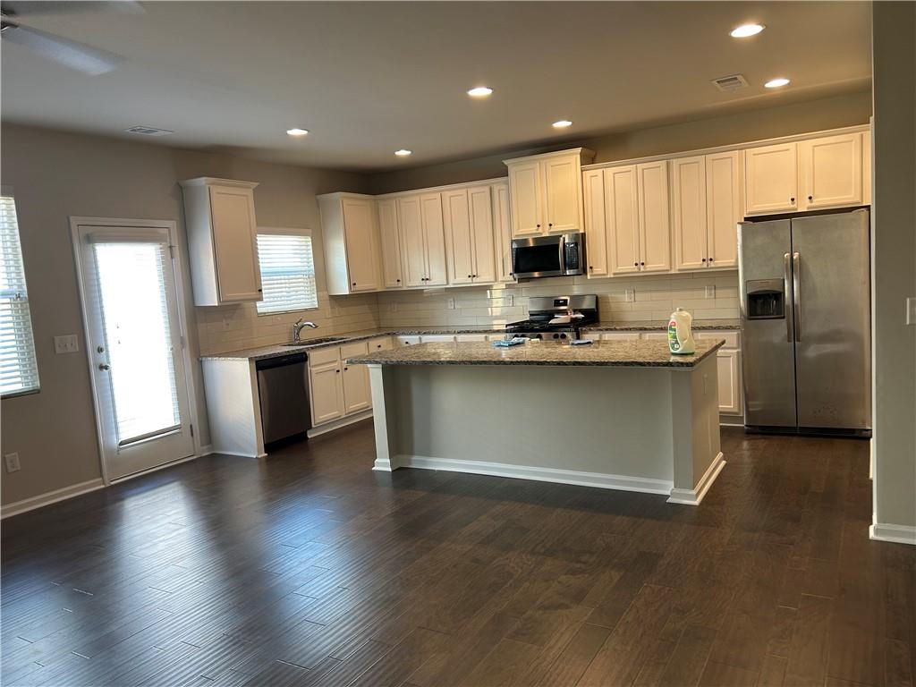 205 Ridge Valley Drive Woodstock, GA 30189 - Photo 6 of 25