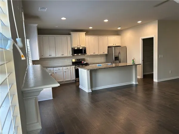 $2,600 | 205 Ridge Valley Drive, Woodstock, GA 30189