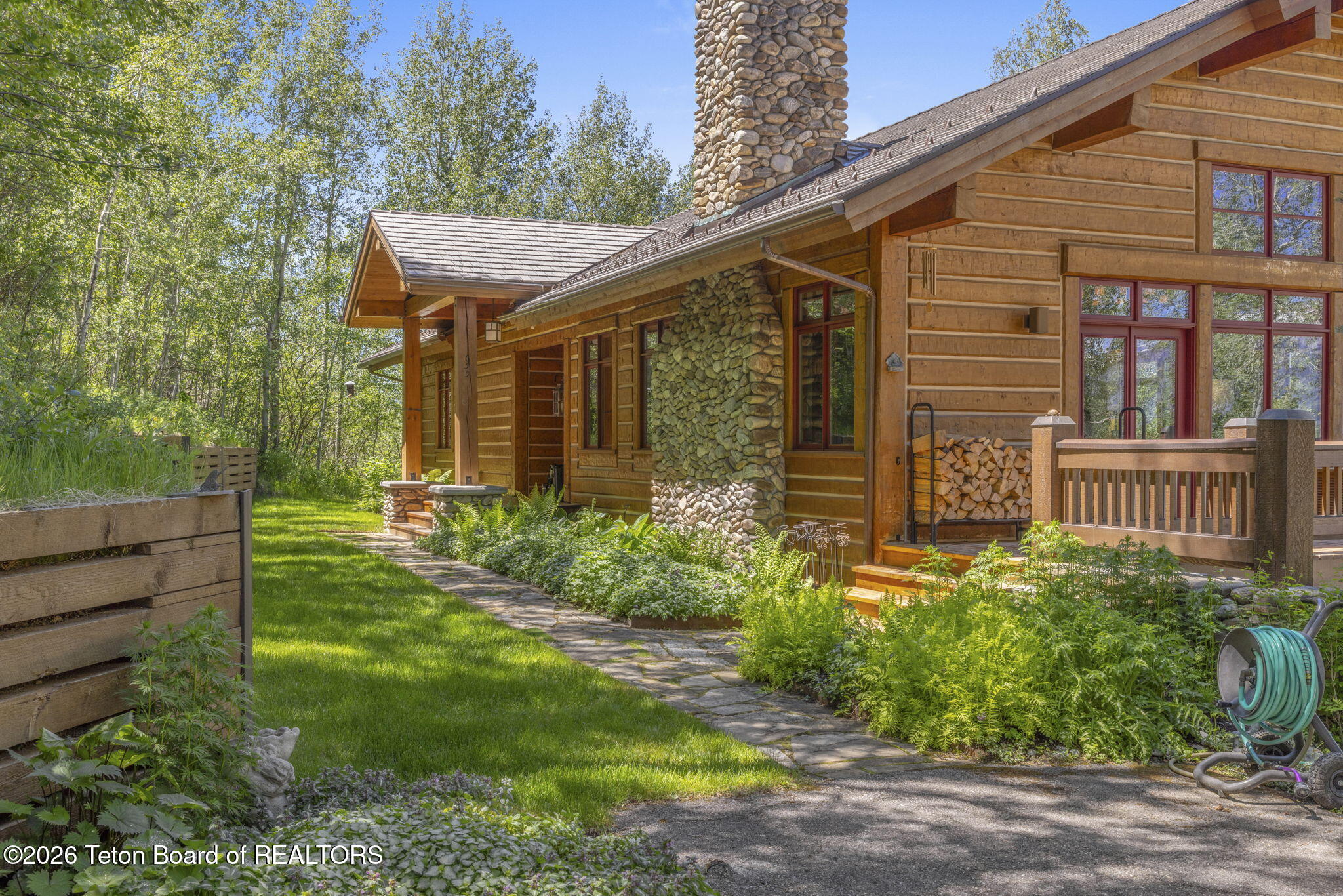 655 Spur Road Jackson, WY 83001 - Photo 2 of 37 Entry