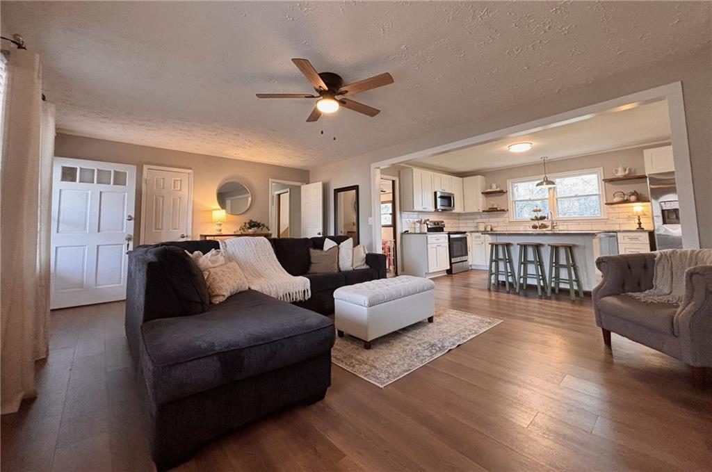 163 Walker Road Northwest Cartersville, GA 30121 - Photo 4 of 41