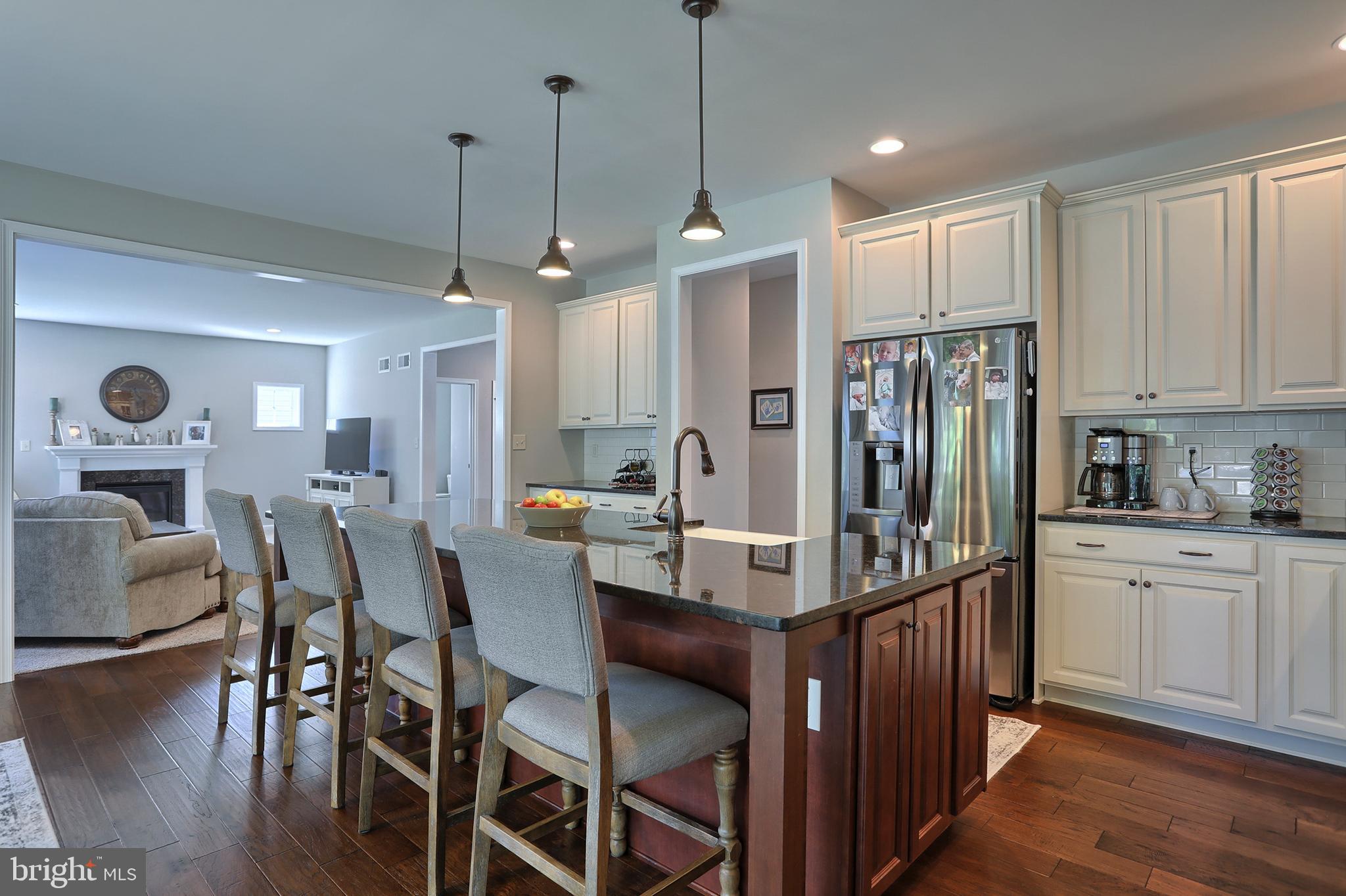 1635 Buckingham Road Harrisburg, PA 17111 - Photo 15 of 47
