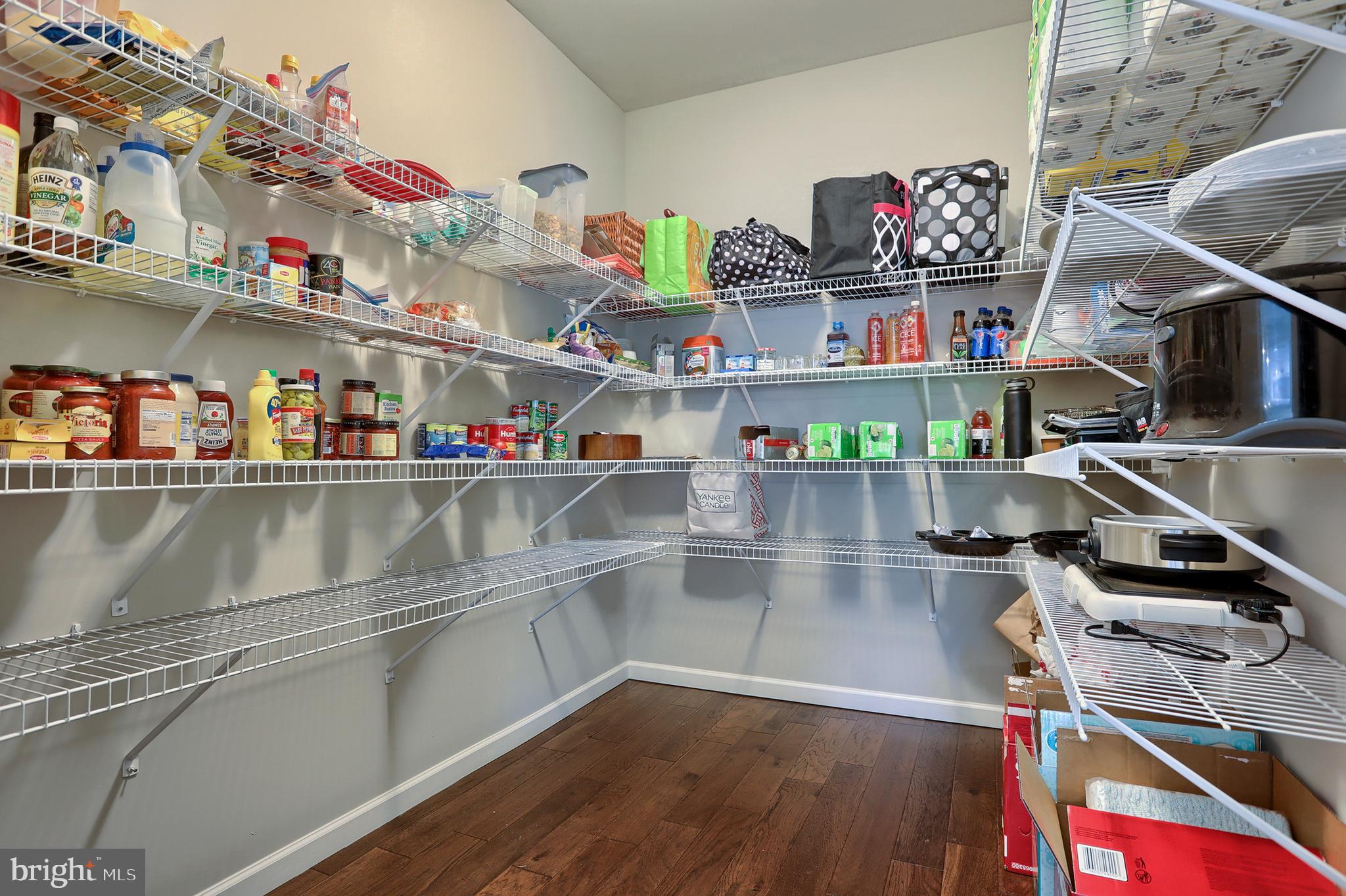 1635 Buckingham Road Harrisburg, PA 17111 - Photo 19 of 47