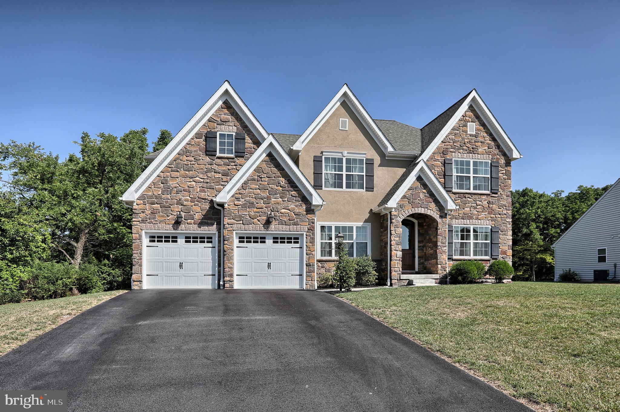 1635 Buckingham Road Harrisburg, PA 17111 - Photo 3 of 47