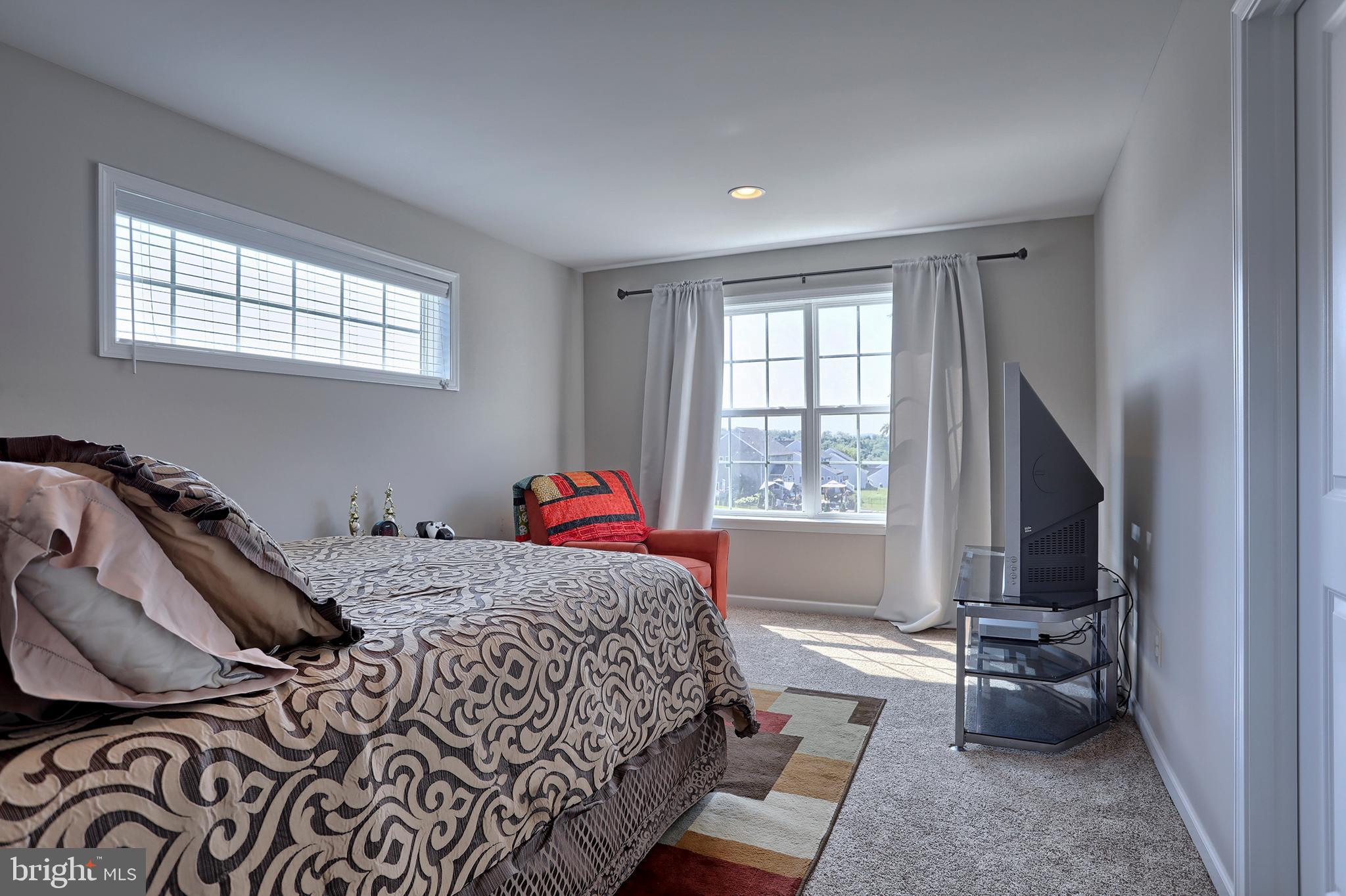 1635 Buckingham Road Harrisburg, PA 17111 - Photo 37 of 47