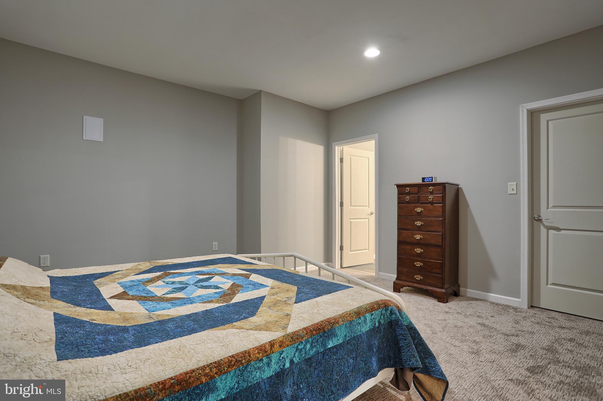 1635 Buckingham Road Harrisburg, PA 17111 - Photo 40 of 47