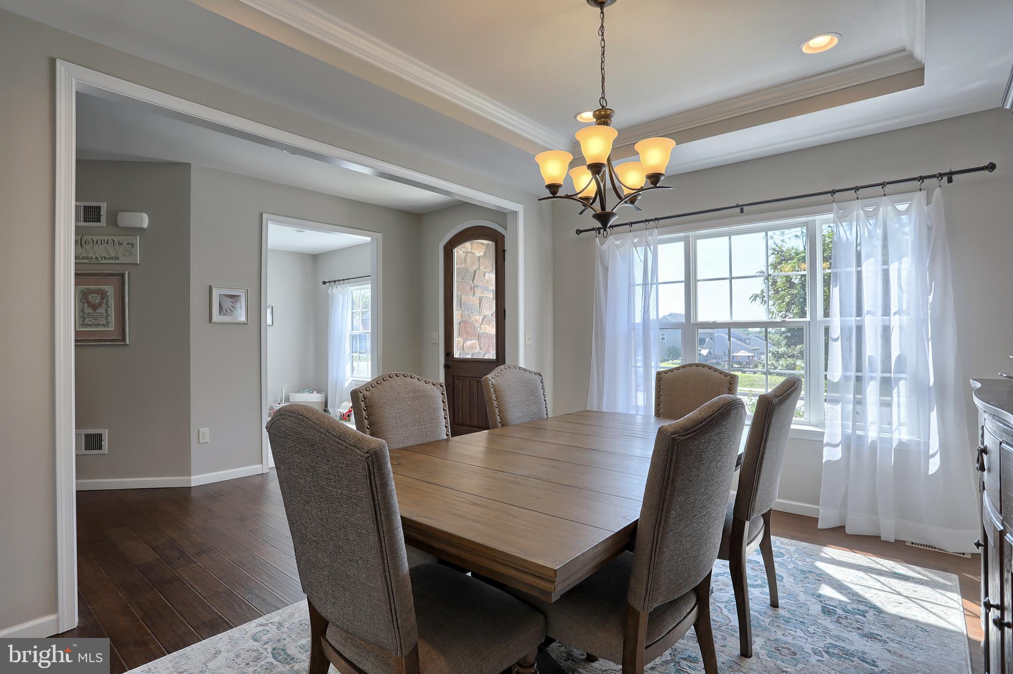 1635 Buckingham Road Harrisburg, PA 17111 - Photo 6 of 47