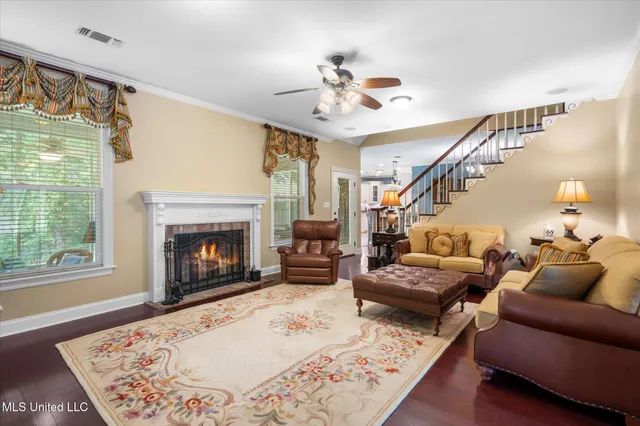 $495,000 | 10 Lakeview Circle, Purvis, MS 39475