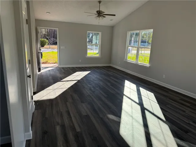 $179,500 | 92 Ervin Street, Nahunta, GA 31553