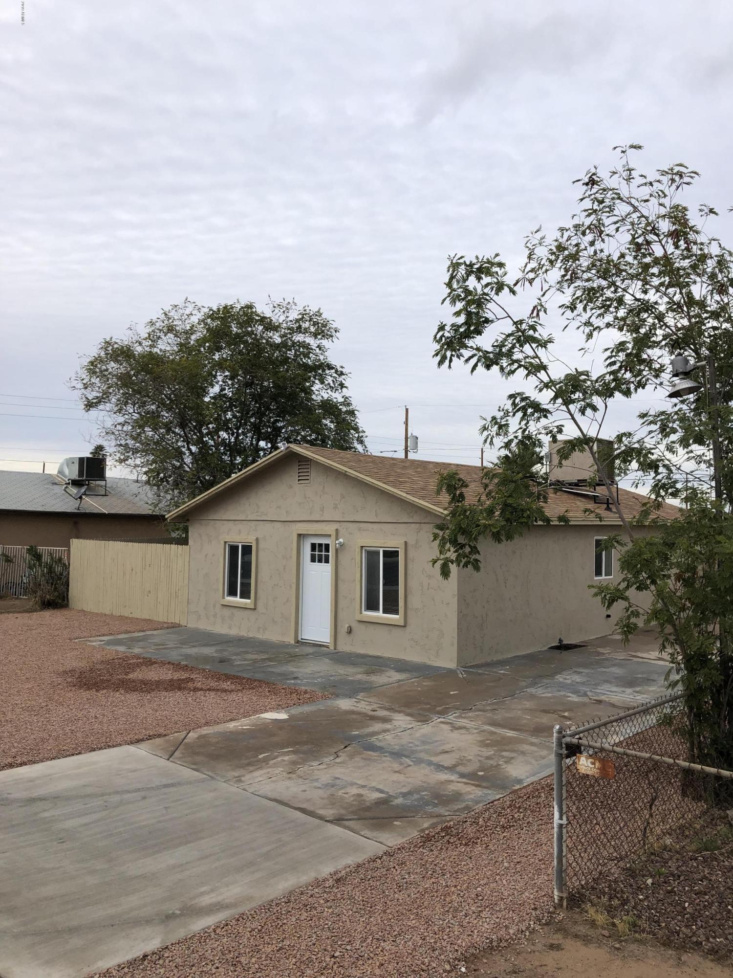 2810 East Chipman Road Phoenix, AZ 85040 - Photo 4 of 40 IMG_2190