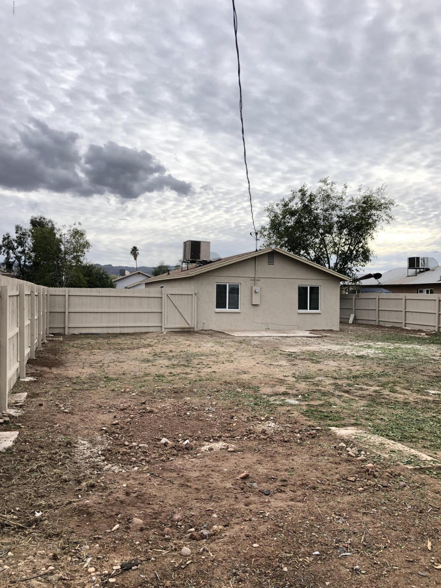 2810 East Chipman Road Phoenix, AZ 85040 - Photo 10 of 40 IMG_2220
