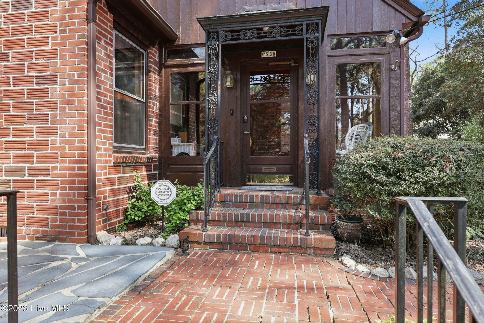 535 East Morganton Road Southern Pines, NC 28387 - Photo 8 of 60 8-web-or-mls-8_img_8373