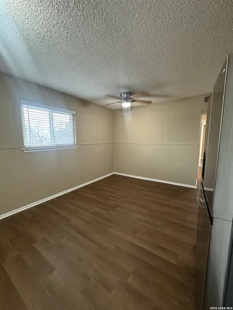 $1,450 | 2129 Pat Booker Road, Unit 11, Universal City, TX 78148