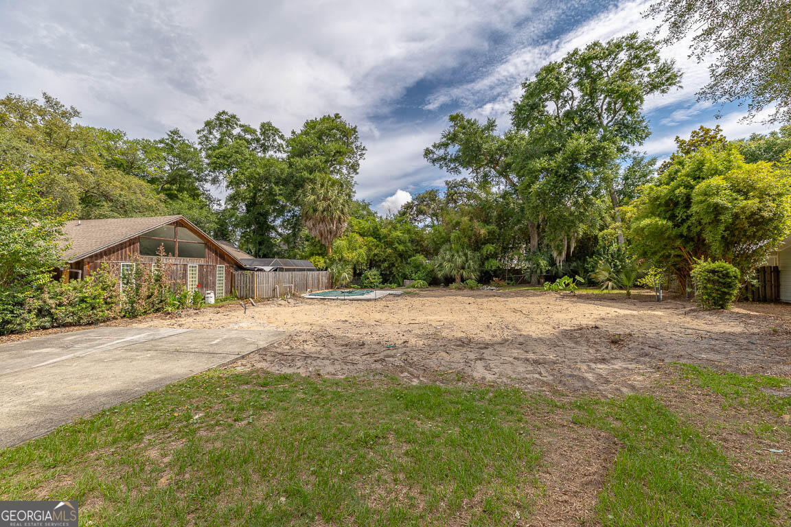 913 Mallery Street St. Simons, GA 31522 - Photo 12 of 13