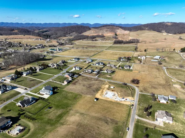 $79,900 | Tbd Snaffle Bit Lane, Unit 27, Bristol, VA 24202