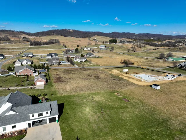 $79,900 | Tbd Snaffle Bit Lane, Unit 27, Bristol, VA 24202