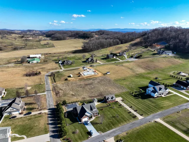 $79,900 | Tbd Snaffle Bit Lane, Unit 27, Bristol, VA 24202