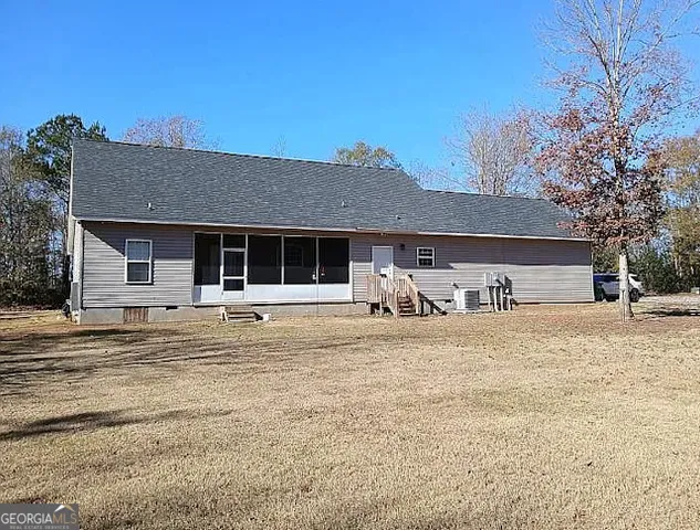 a front view of house with yard