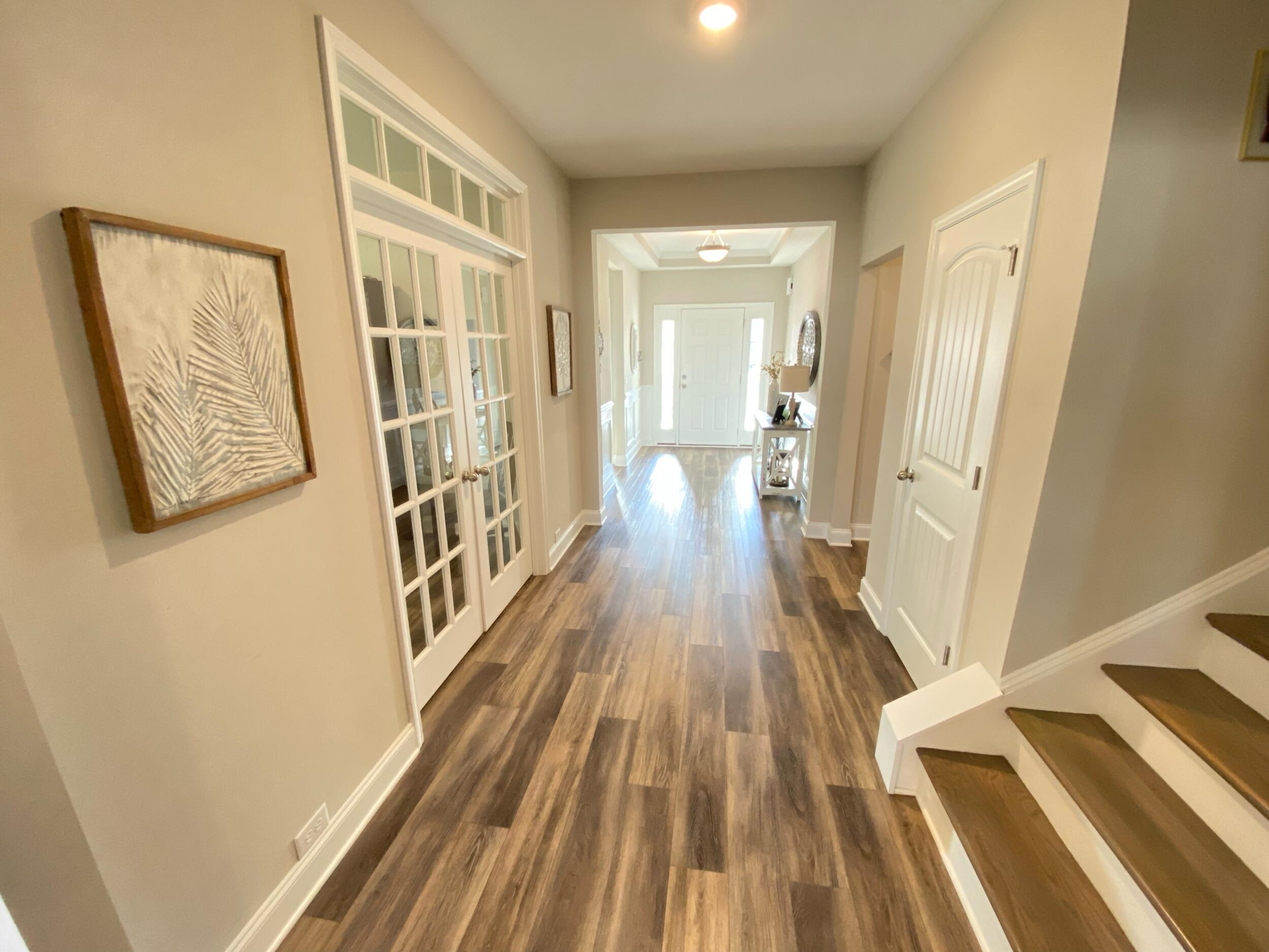 323 Landover Road Columbia, SC 29229 - Photo 2 of 17 Entry