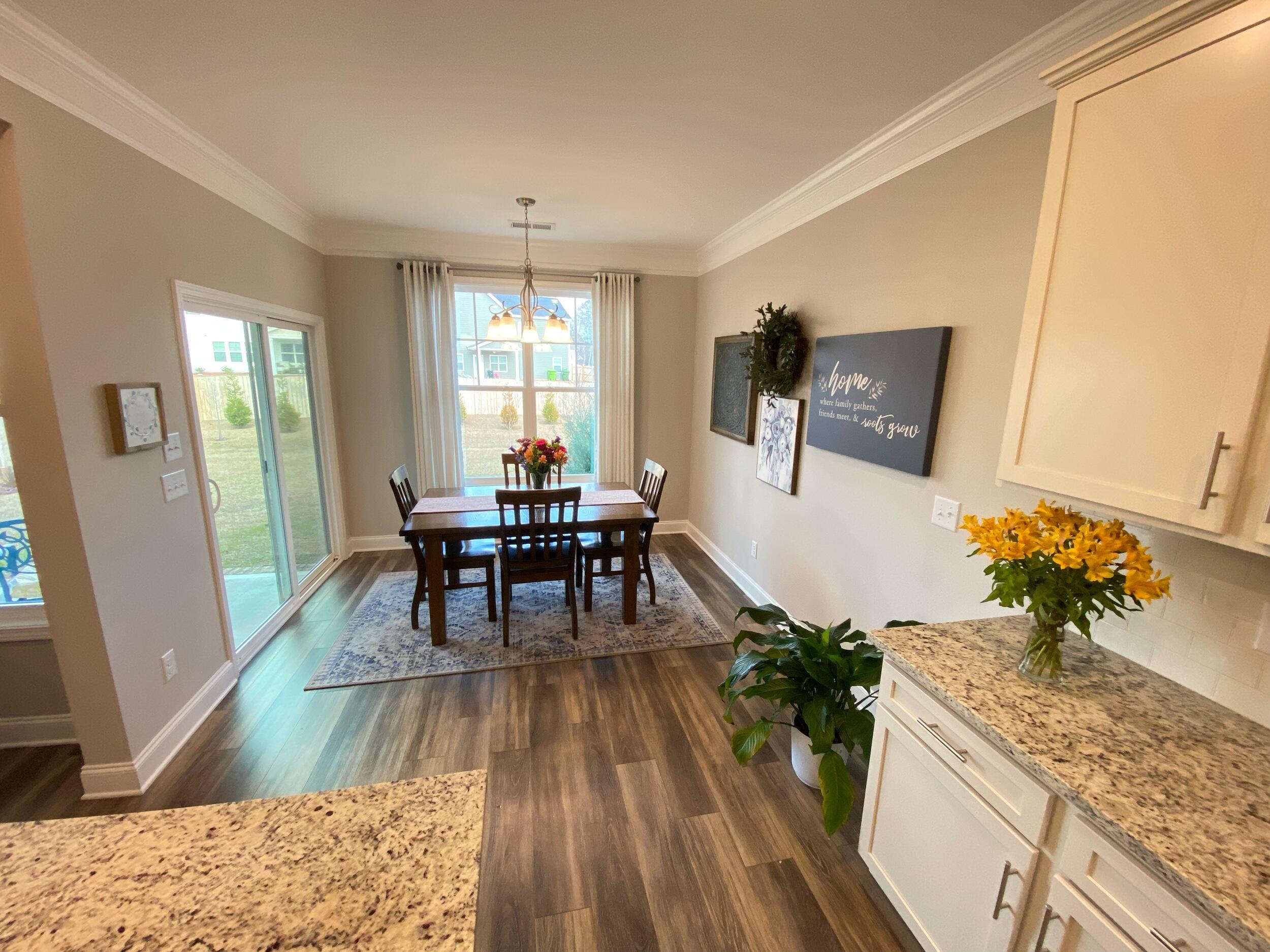 323 Landover Road Columbia, SC 29229 - Photo 4 of 17 Dining Room