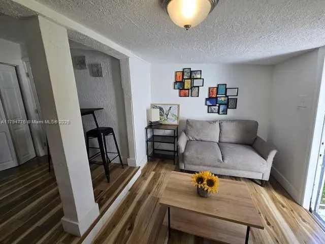 $1,595 | 7638 North Miami Avenue, Unit 7, Miami, FL 33150