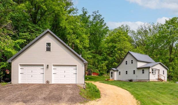 S1341 Deer Creek Road Nelson, WI 54756 - Photo 1 of 29