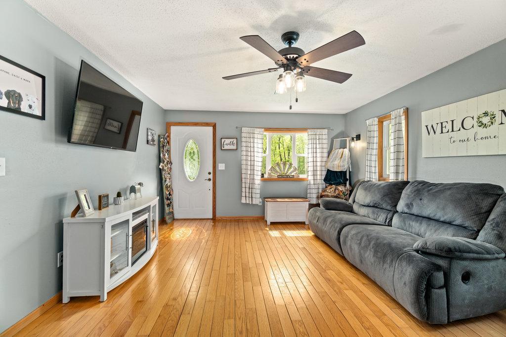 S1341 Deer Creek Road Nelson, WI 54756 - Photo 12 of 29