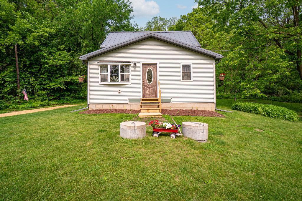 S1341 Deer Creek Road Nelson, WI 54756 - Photo 24 of 29