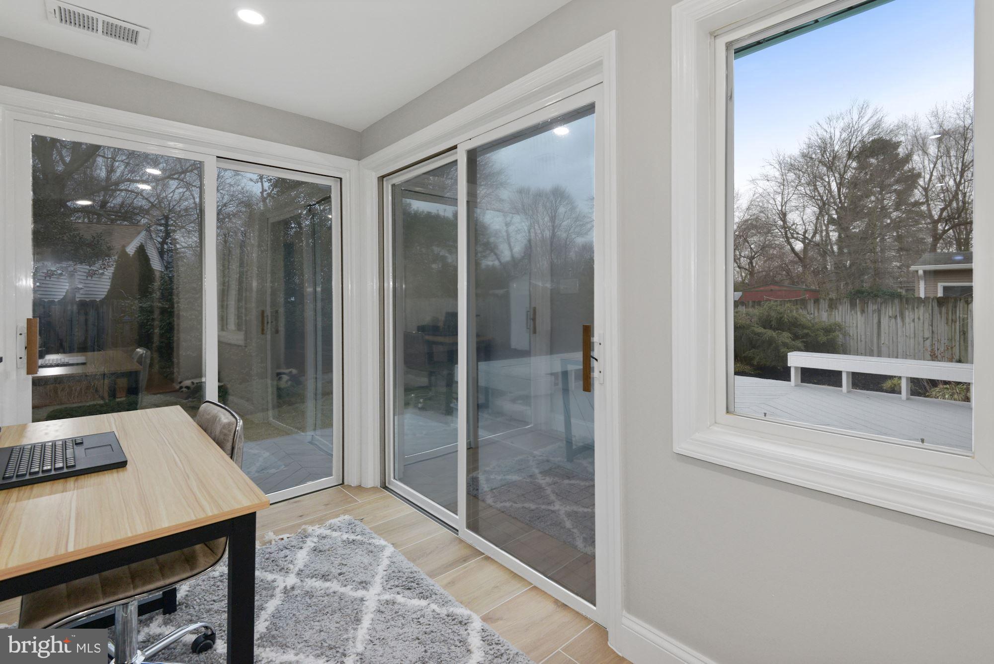 8007 Bainbridge Road Alexandria, VA 22308 - Photo 28 of 46 Flexible Space-Sunroom, Office, or Playroom