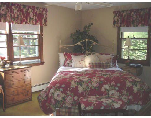 261 Paper Mill Road Westfield, MA 01085 - Photo 14 of 19 Gallery Image 14