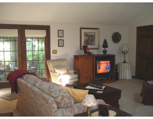 261 Paper Mill Road Westfield, MA 01085 - Photo 5 of 19 Gallery Image 5