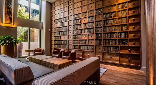 $6,384 | 100 Van Ness Avenue, Unit 1408, San Francisco, CA 94102