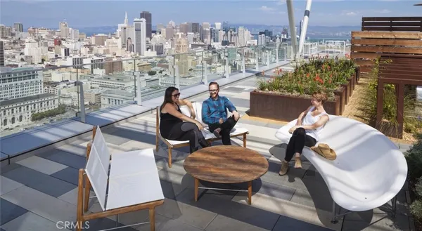 $6,384 | 100 Van Ness Avenue, Unit 1408, San Francisco, CA 94102