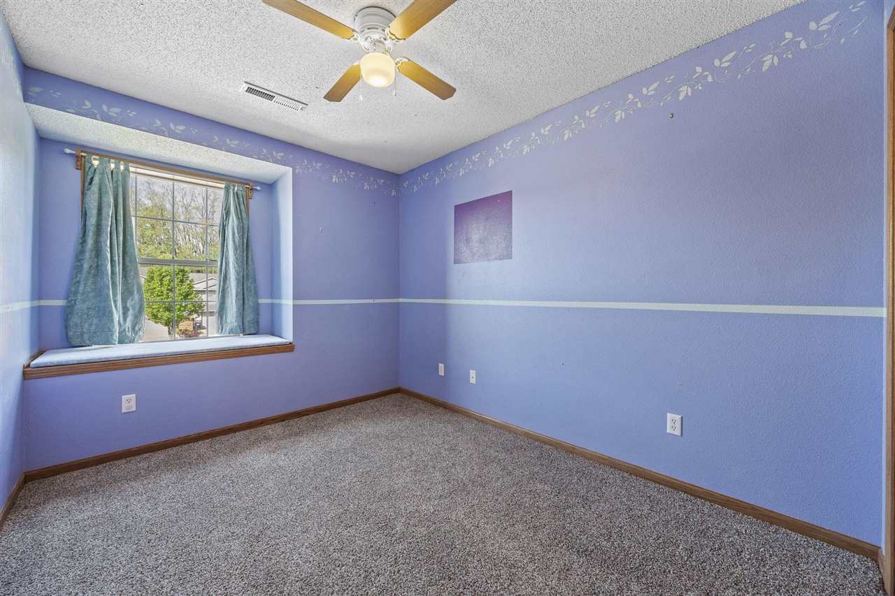 2277 Holiday Road Coralville, IA 52241 - Photo 15 of 29 Gallery Image 15