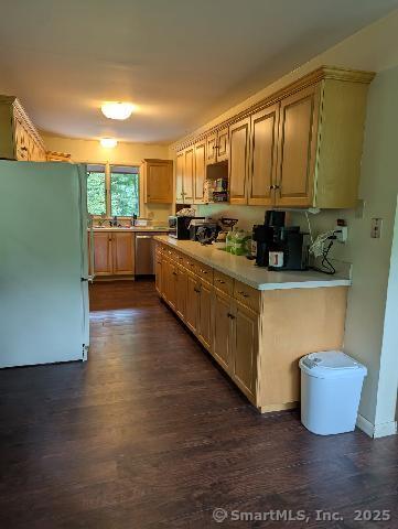 35 Sturbridge Road Easton, CT 06612 - Photo 11 of 23 a large white kitchen with a large window