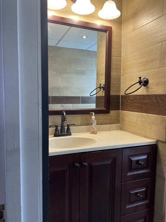 1355 Newhall Street Fall River, MA 02721 - Photo 13 of 15 Gallery Image 13
