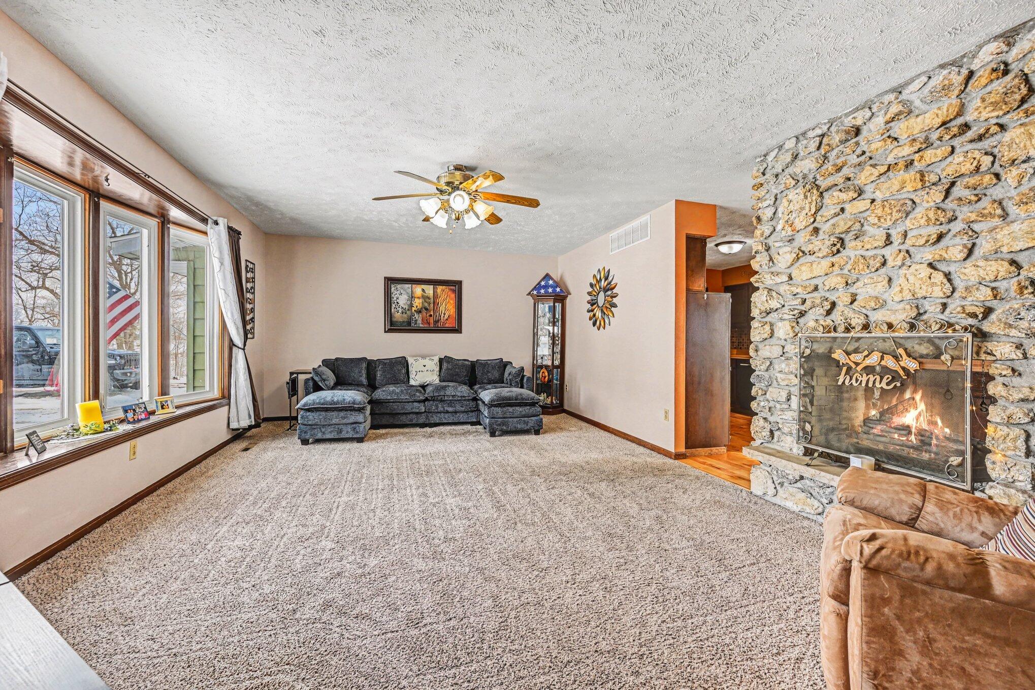 10070 Thornapple Lake Road Nashville, MI 49073 - Photo 3 of 27 007_file_8845