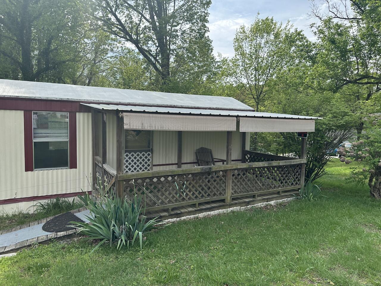 806 Sneed Road Soddy Daisy, TN 37379 - Photo 4 of 25 IMG_3905