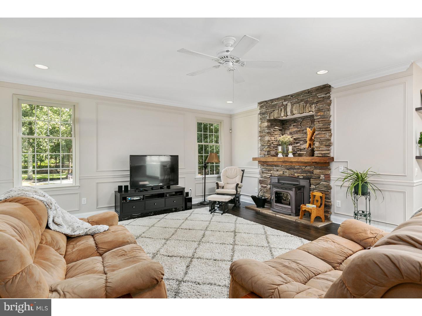 547 McKendimen Road Medford, NJ 08055 - Photo 10 of 32 Family Room with pellet stove
