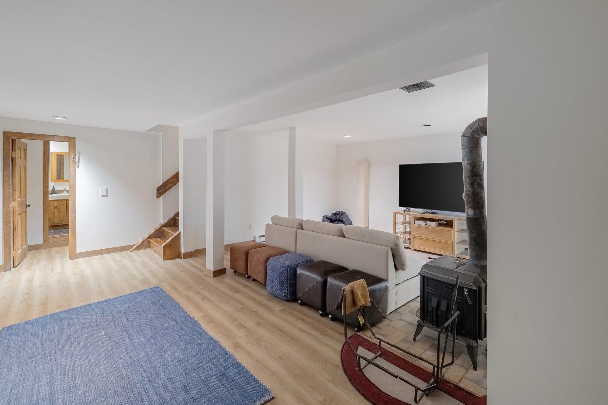 505 Cedarwood Road Stockbridge, VT 05772 - Photo 33 of 41