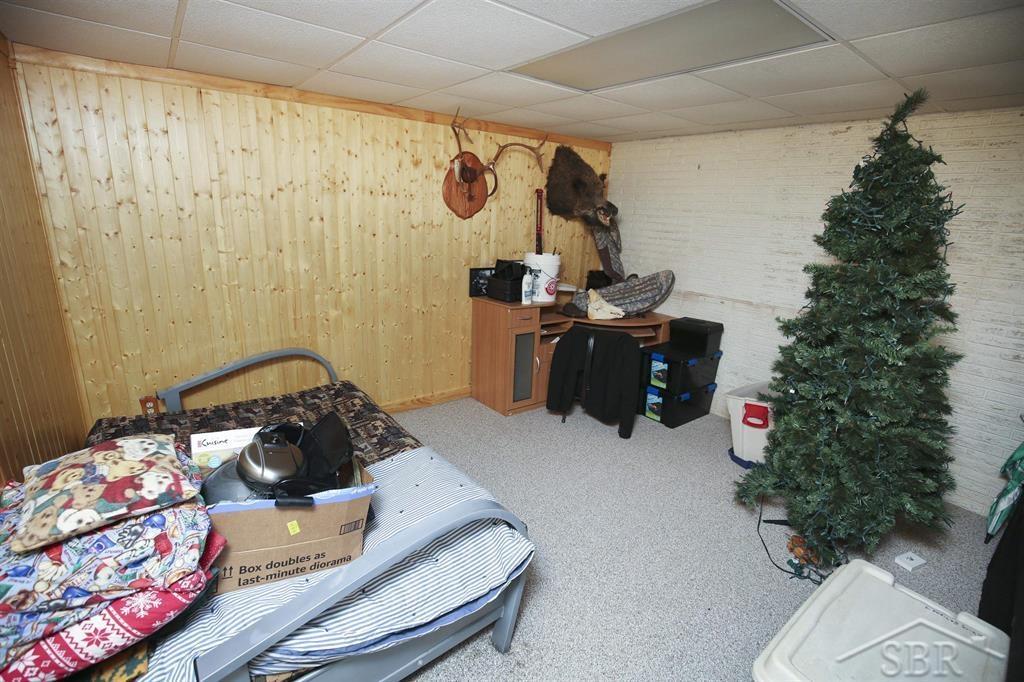 684 East Wheeler Road Midland, MI 48640 - Photo 28 of 38 50094983-27.JPG