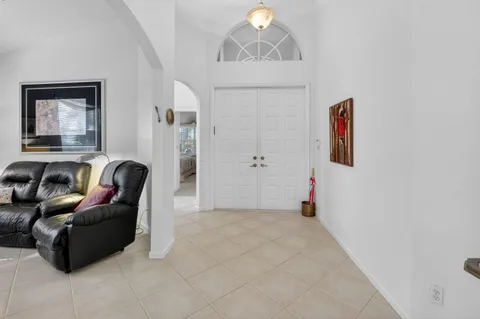 $595,000 | 10398 Gold Leaf Drive, Boynton Beach, FL 33437