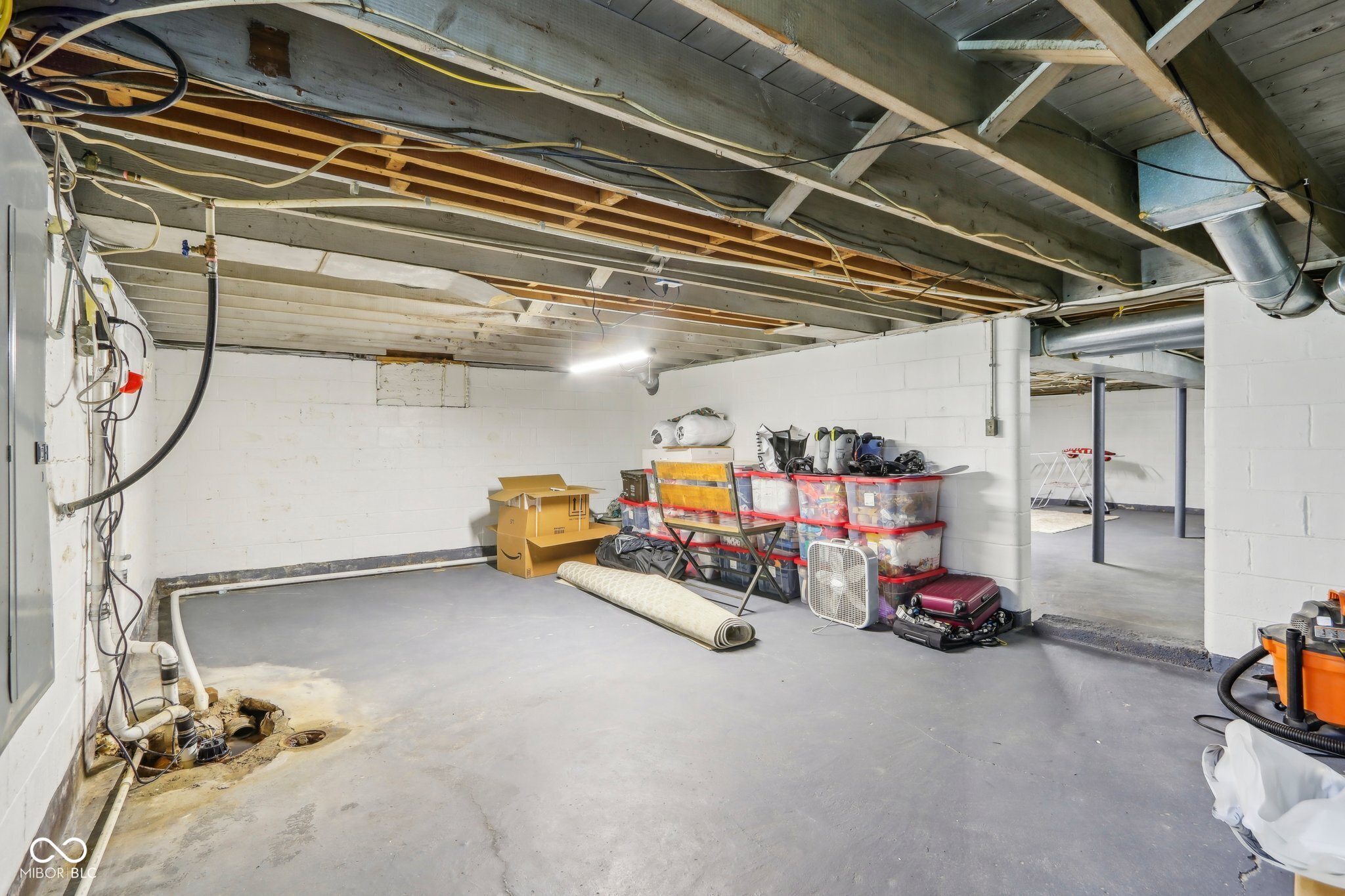 6481 Michigan Road Indianapolis, IN 46268 - Photo 29 of 41