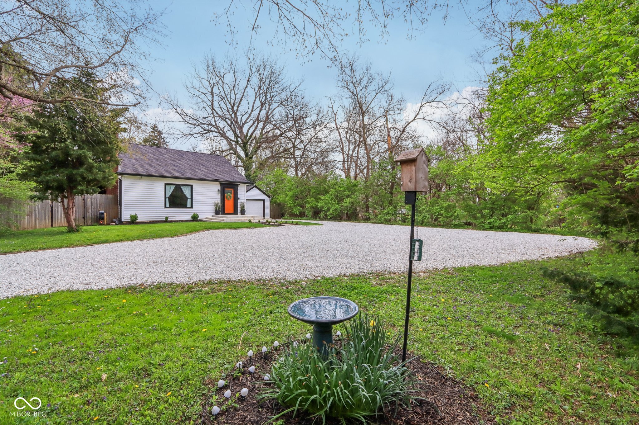 6481 Michigan Road Indianapolis, IN 46268 - Photo 4 of 41